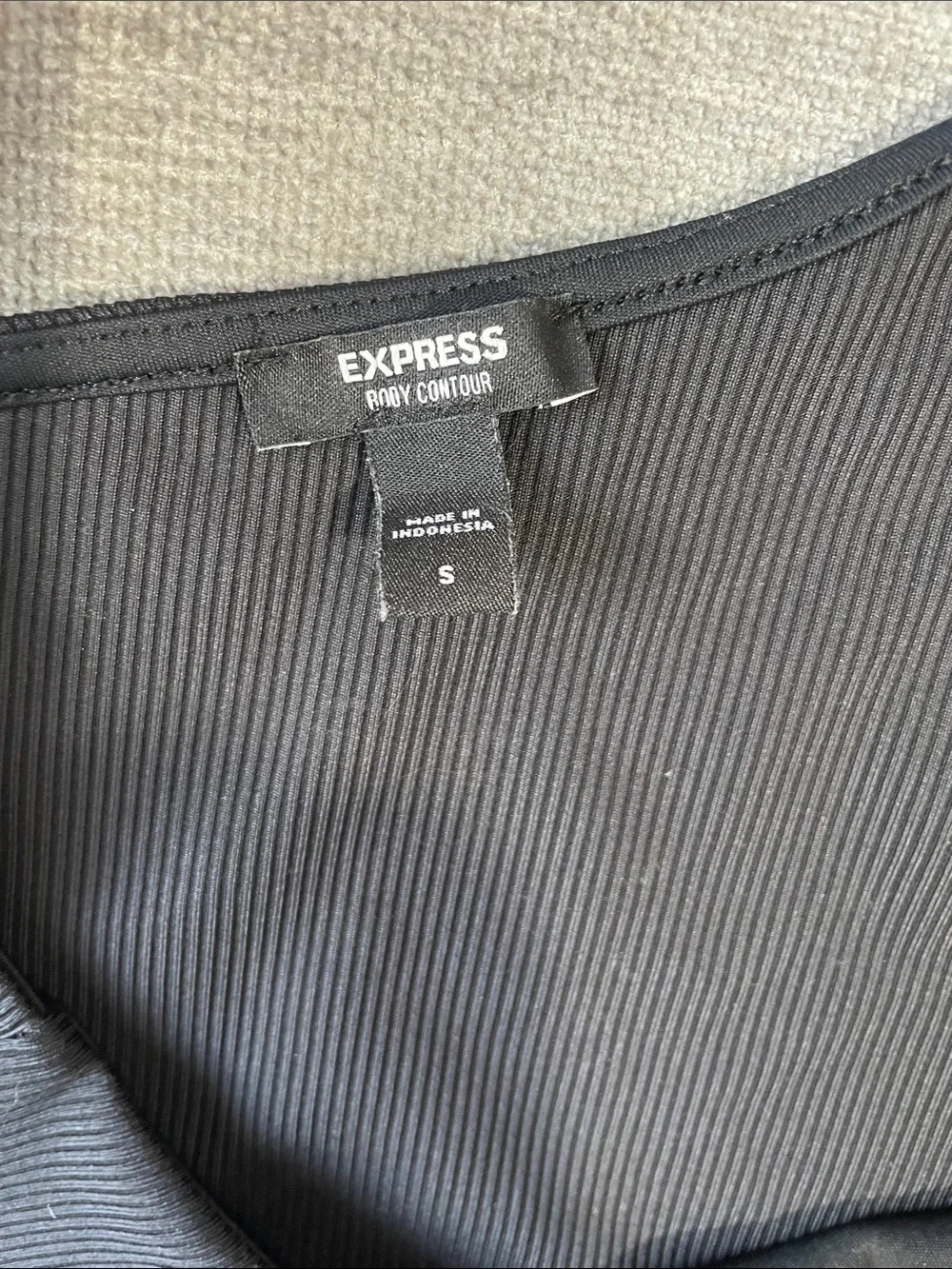 Express One-Shoulder Black Ribbed Tank size small - Picture 3 of 4